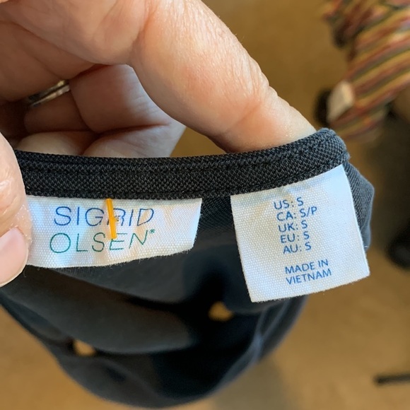 Sigrid Olsen Black Sleeveless Swing Dress Modal A-Line Pullover Back Bow Small - Picture 12 of 13